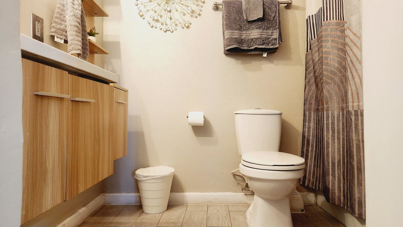 Twenty-Eighth image of 47- Ocean Boulevard in KINGSTON, Kingston, Jamaica - property is For Sale