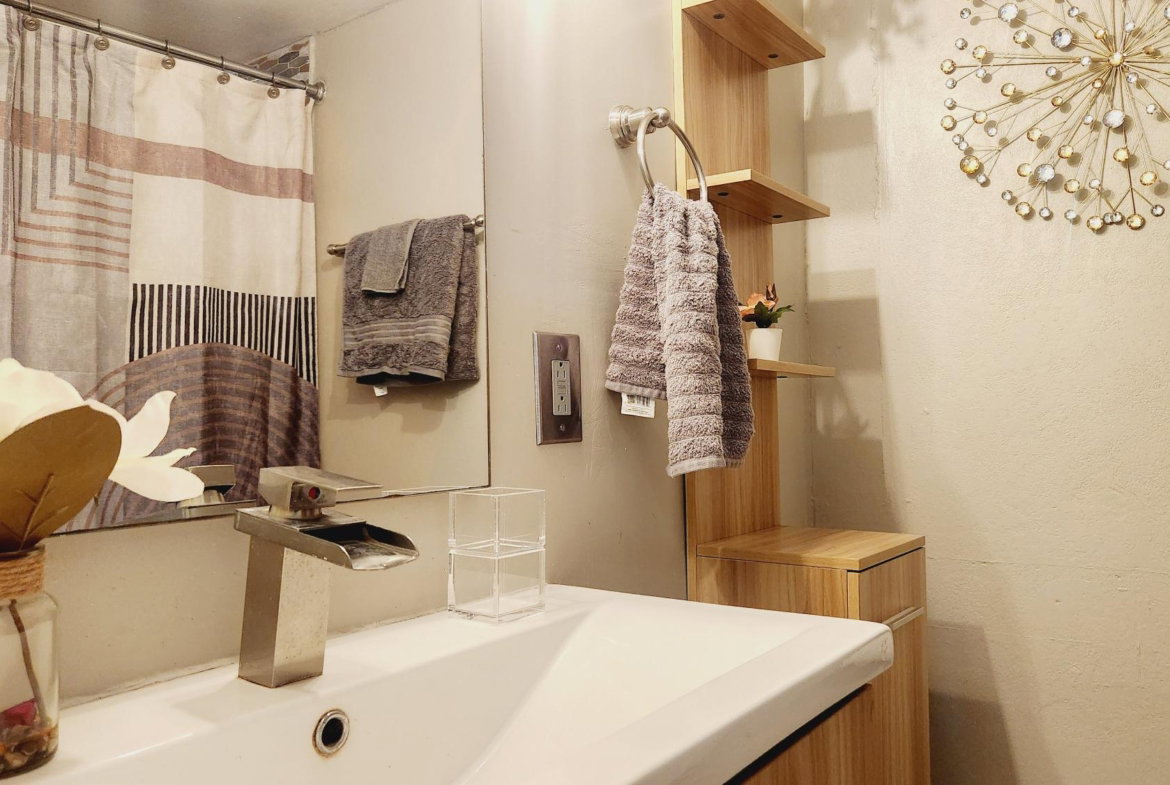 Twenty-Ninth image of 47- Ocean Boulevard in KINGSTON, Kingston, Jamaica - property is For Sale