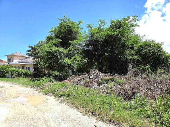 First image of 24 Salem Cres, Runaway Bay in Beverley, St. Ann, Jamaica - property is For Sale