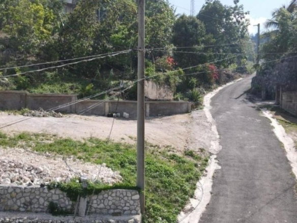 First image of 2-233 Charlton, Ewarton in Ewarton, St. Catherine, Jamaica - property is For Sale