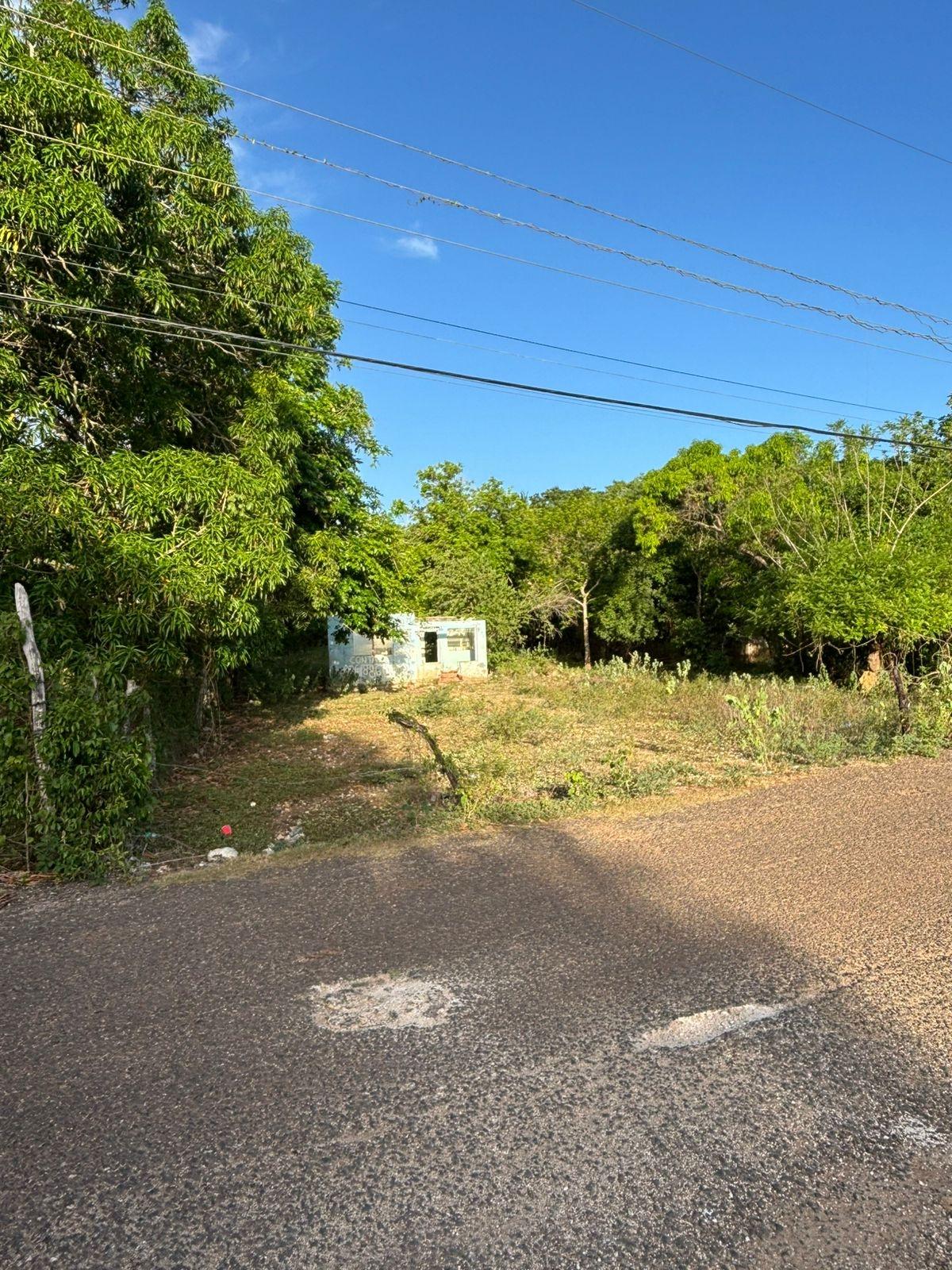 Tenth image of Coates Pen/may Pen in May Pen, Clarendon, Jamaica - property is For Sale