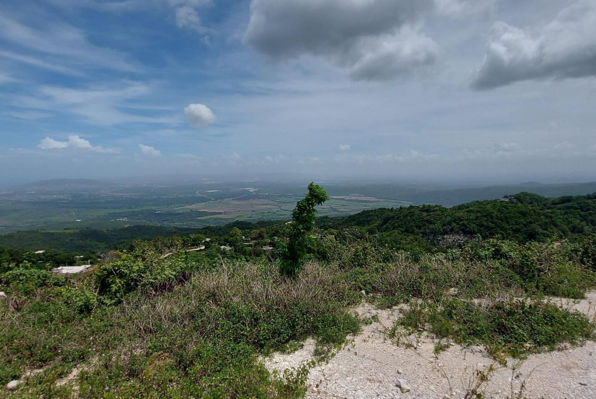 Second image of Heavenly Heights in Red Hills, St. Andrew, Jamaica - property is For Sale
