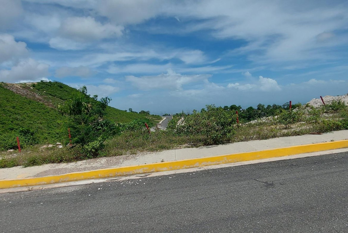 Twelfth image of Heavenly Heights in Red Hills, St. Andrew, Jamaica - property is For Sale