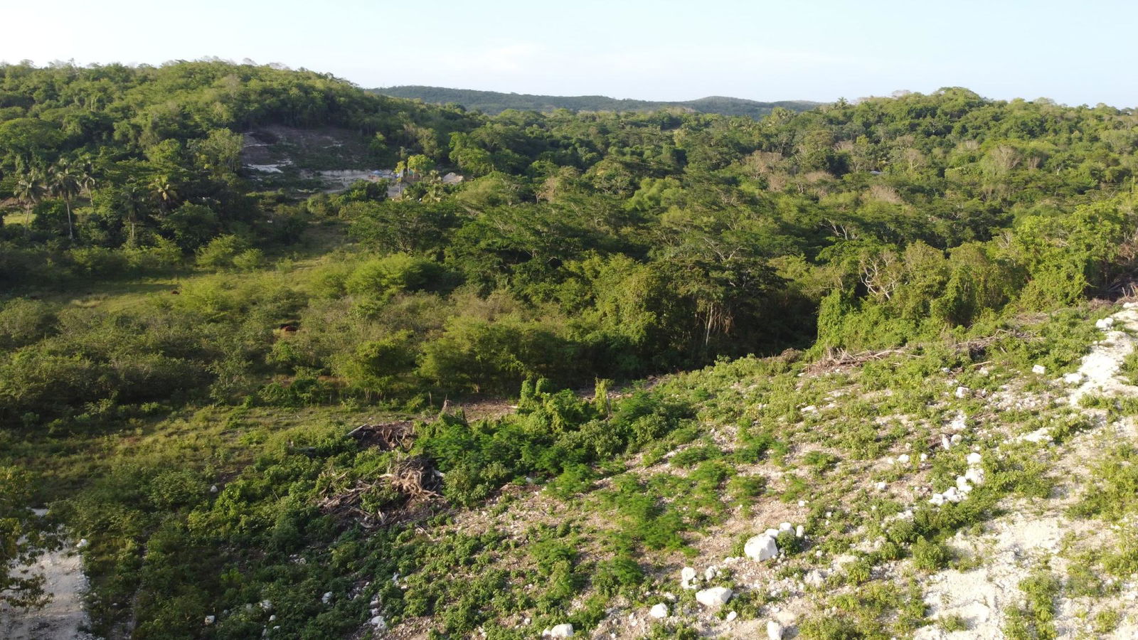 Fourteenth image of Gravesend, Trelawny in Gravesend, Trelawny, Jamaica - property is For Sale