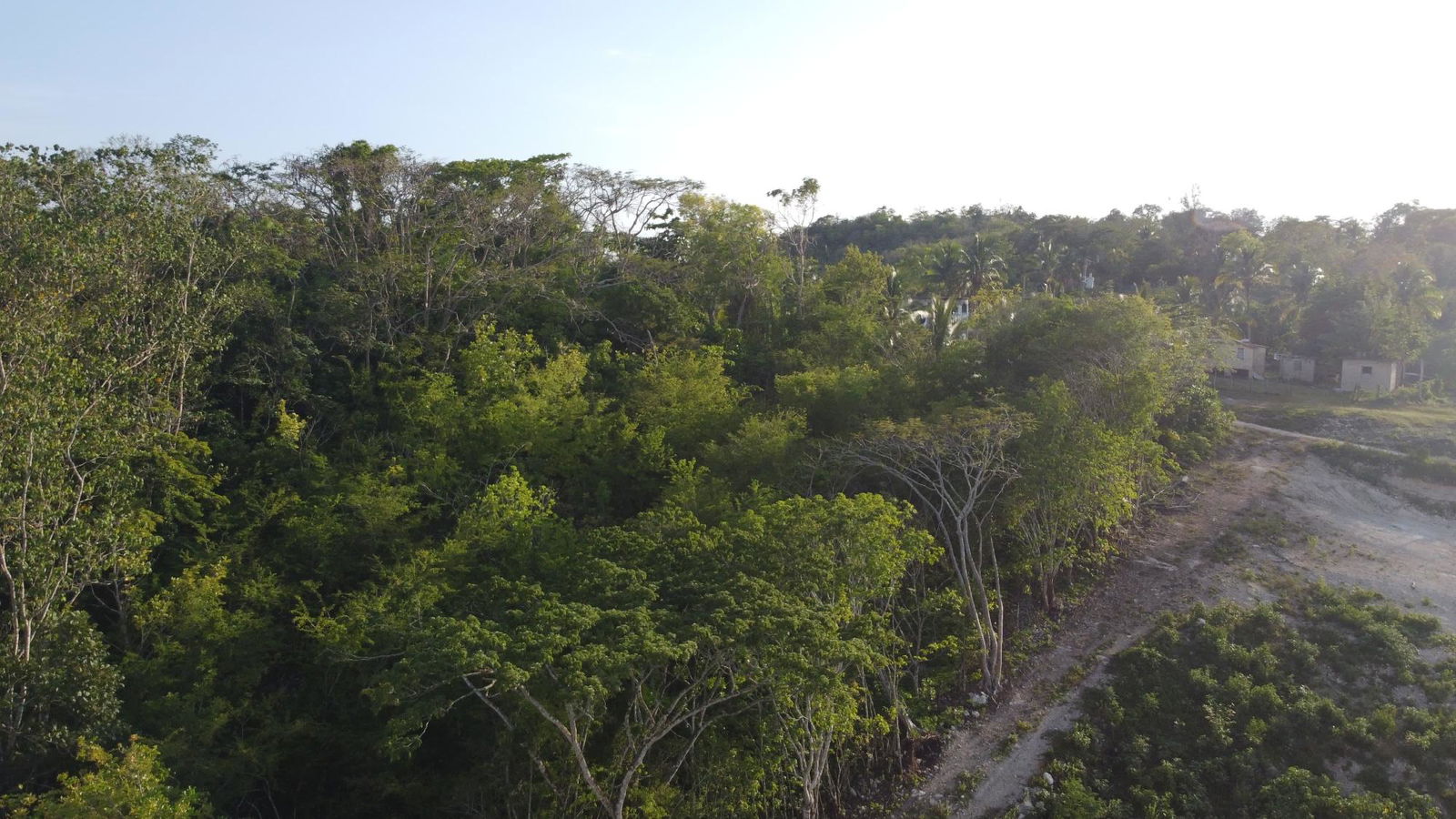 First image of Gravesend, Trelawny in Gravesend, Trelawny, Jamaica - property is For Sale