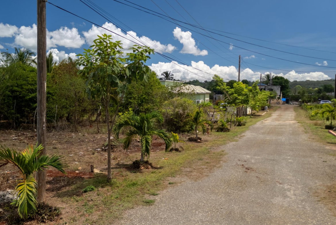 Sixth image of 516 Campbells Close Bellevue in St. Johns Heights, St. Catherine, Jamaica - property is For Sale