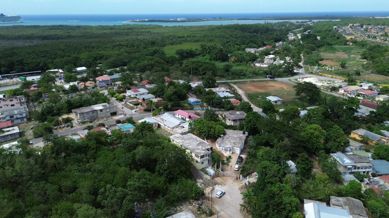 Nineteenth image of 356 Sunset Street in HAGUE HOUSING SCHEME, Trelawny, Jamaica - property is For Sale