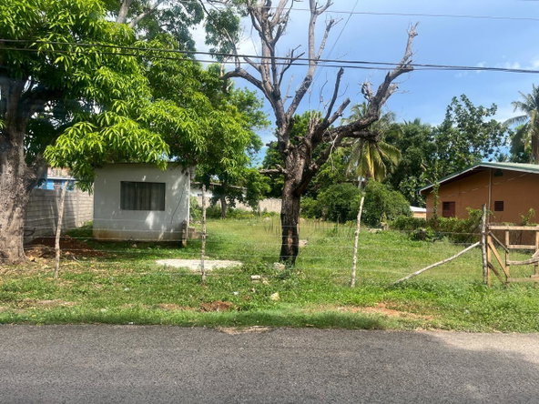 Fourth image of 88a Central Avenue, May Pen, in Weston Park, Clarendon, Jamaica - property is For Sale