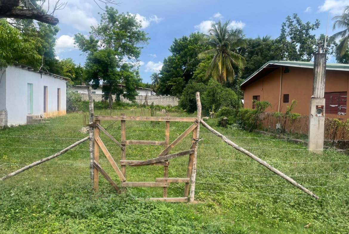 Sixth image of 88a Central Avenue, May Pen, in Weston Park, Clarendon, Jamaica - property is For Sale