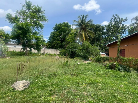 First image of 88a Central Avenue, May Pen, in Weston Park, Clarendon, Jamaica - property is For Sale