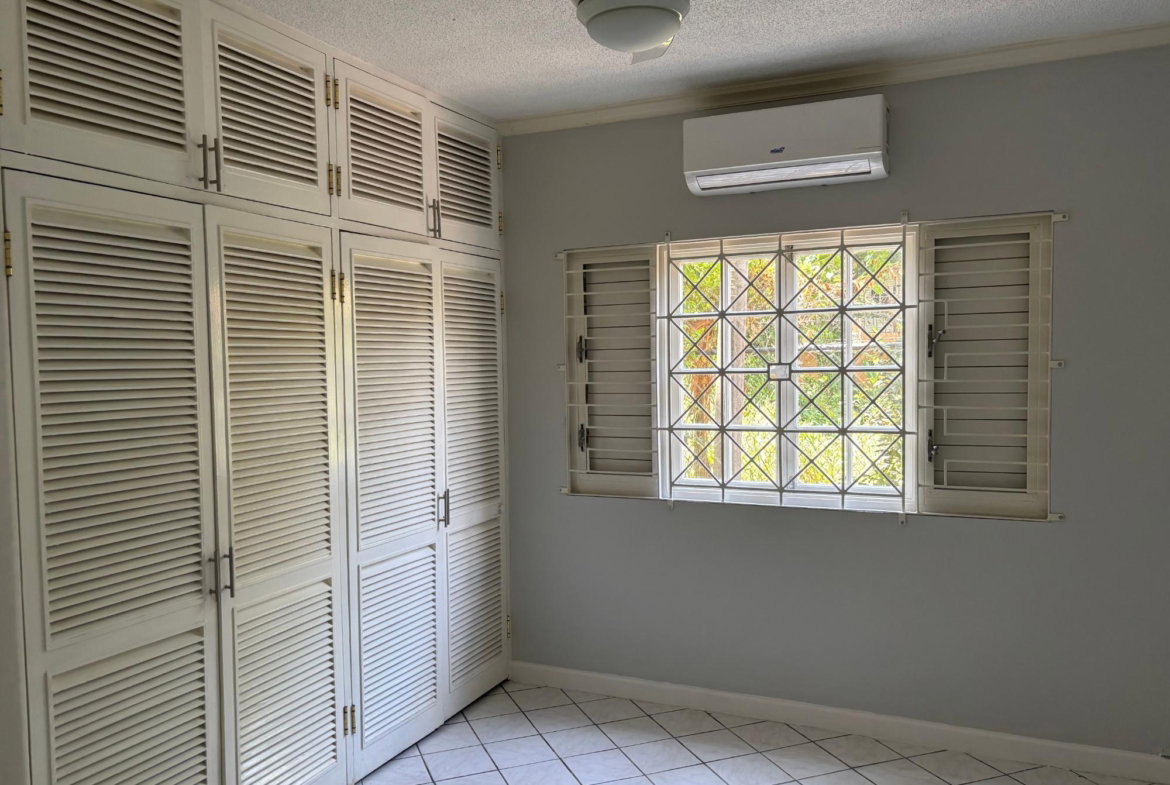 Seventh image of B5-10 East Avenue in Constant Spring P.O., St. Andrew, Jamaica - property is For Rent