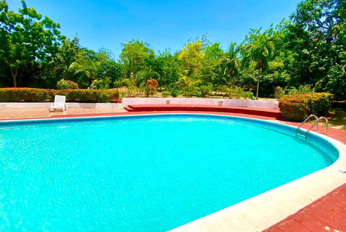 Tenth image of South Berlin Avenue in Ironshore, St. James, Jamaica - property is For Sale