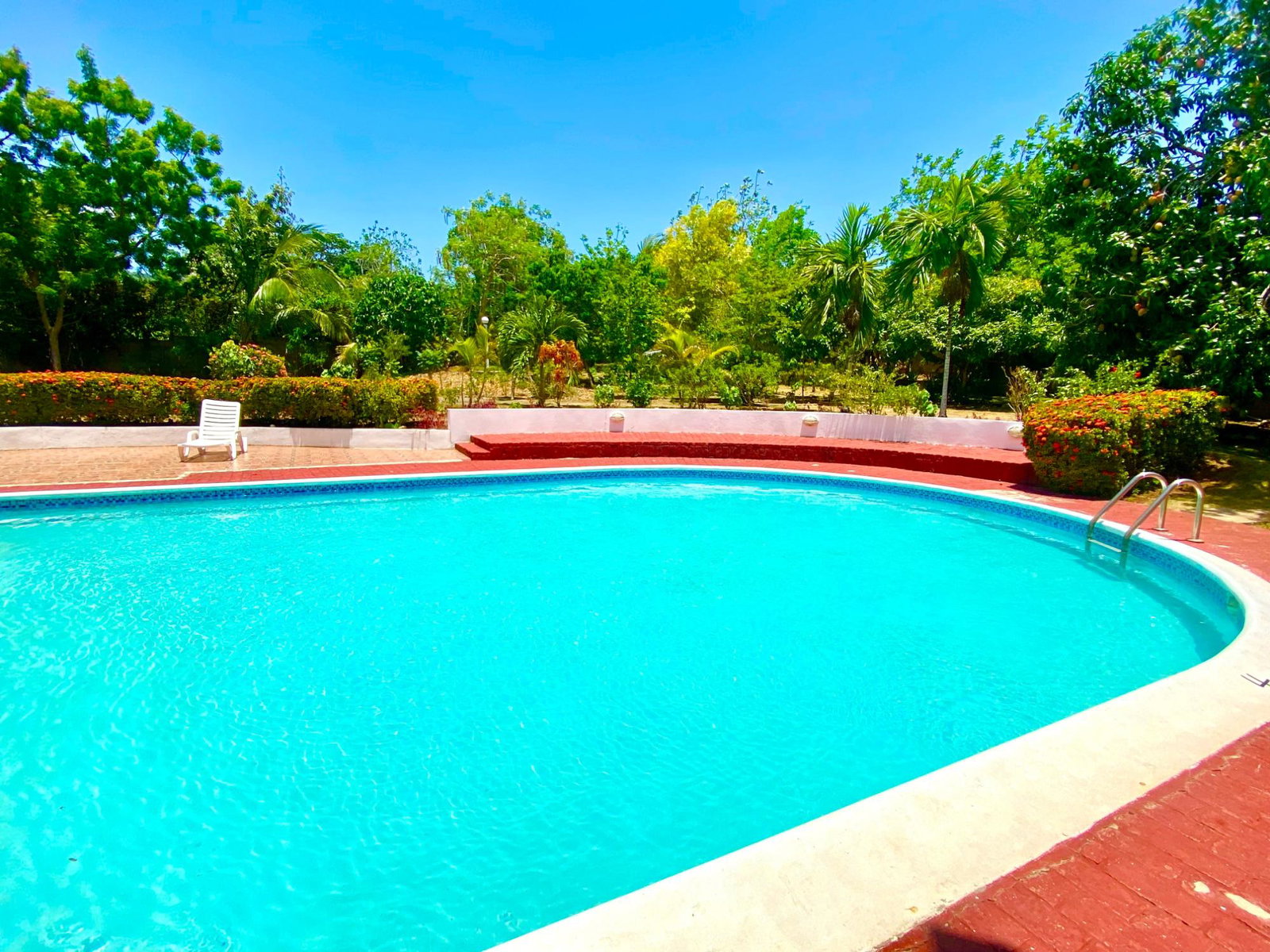 Tenth image of South Berlin Avenue in Ironshore, St. James, Jamaica - property is For Sale