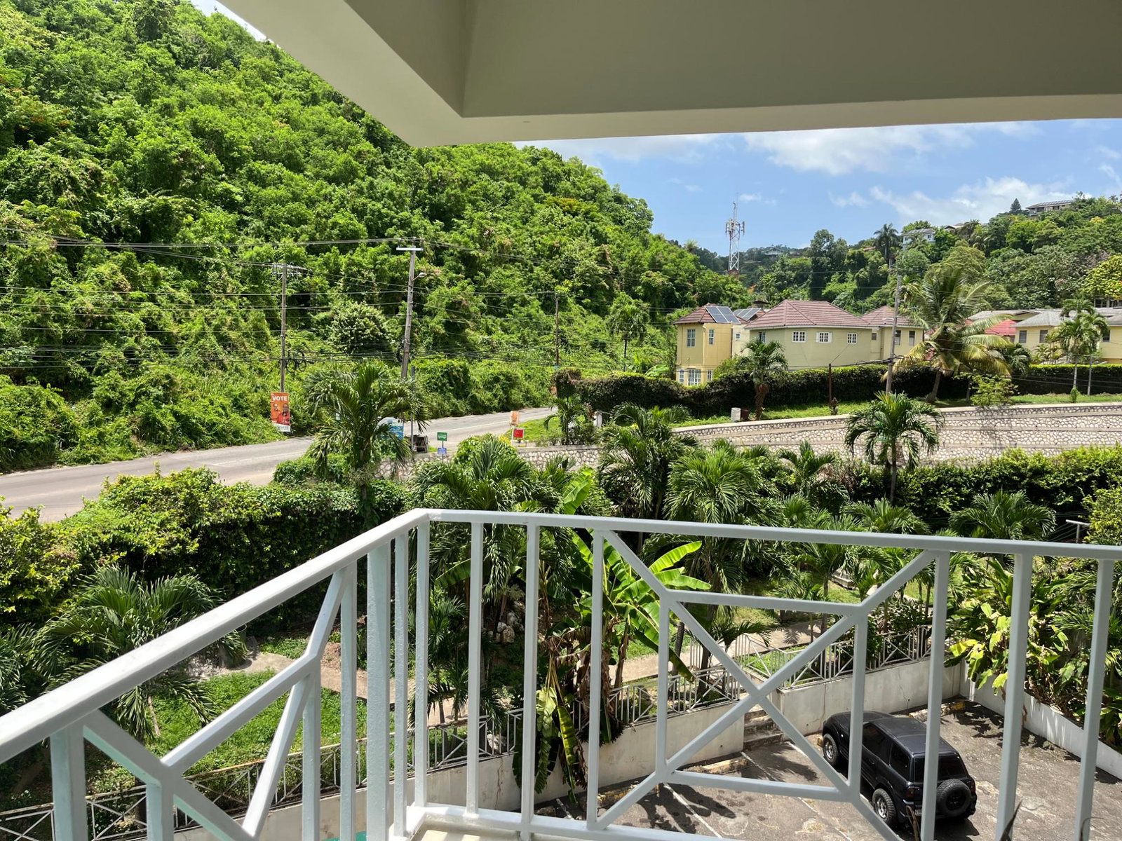 Tenth image of 505-2 1/2 Palomino Way Manor Park in Kingston 8, St. Andrew, Jamaica - property is For Rent