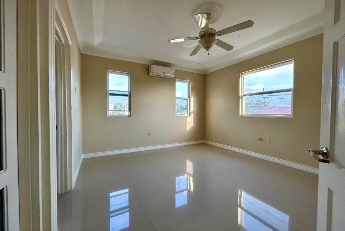 Seventh image of 4-105 Sundown Crescent in Kingston 10, St. Andrew, Jamaica - property is For Sale