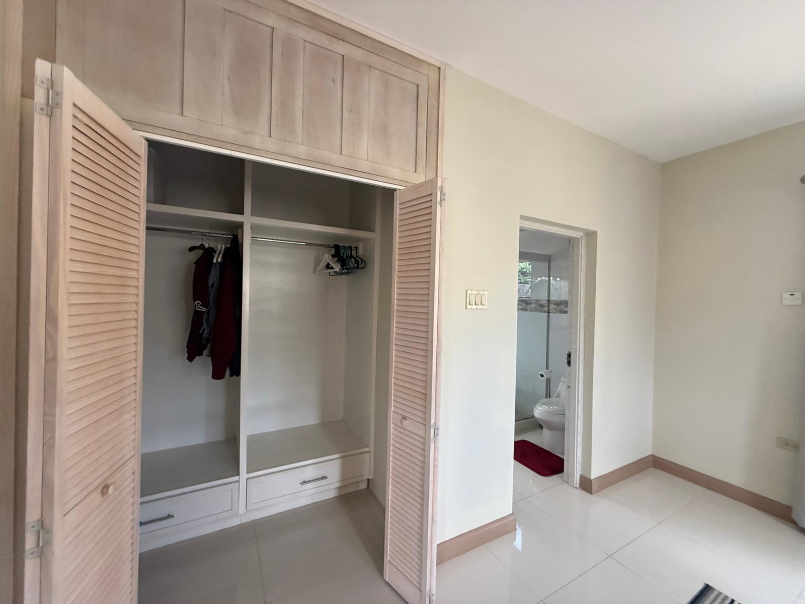 Spacious-3-Bed-Townhouse-for-Sale-in-Lancewood-Meadows-Ocho-Rios-St.-Ann Nineteenth image of 37 Lancewood Meadows in Ocho Rios, St. Ann, Jamaica - property is For Sale