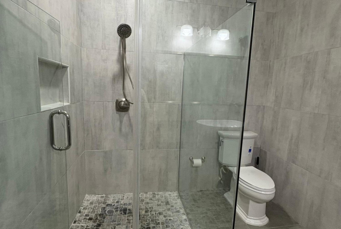 Seventeenth image of Russell Heights in Kingston 8, St. Andrew, Jamaica - property is For Sale