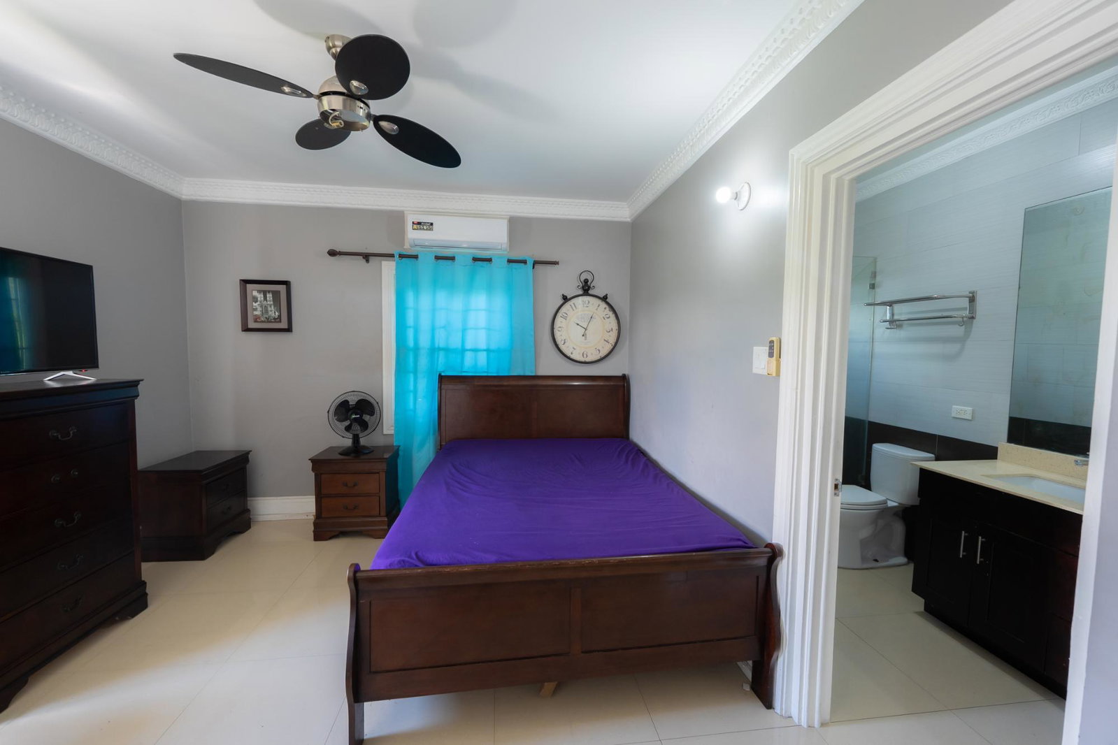 Fifteenth image of 5a-9 Beresford Road in Kingston 8, St. Andrew, Jamaica - property is For Sale