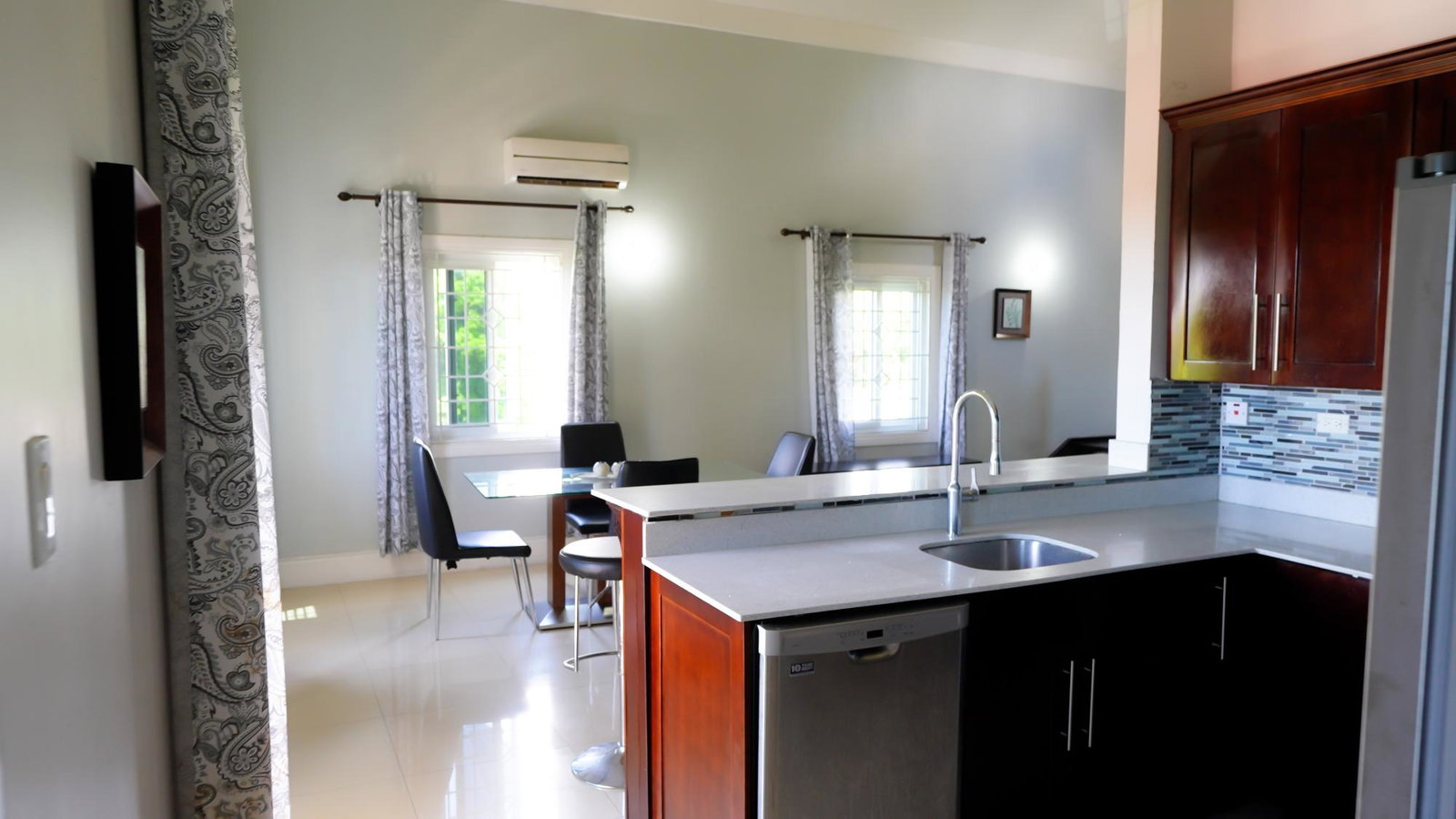 Third image of 5a-9 Beresford Road in Kingston 8, St. Andrew, Jamaica - property is For Sale