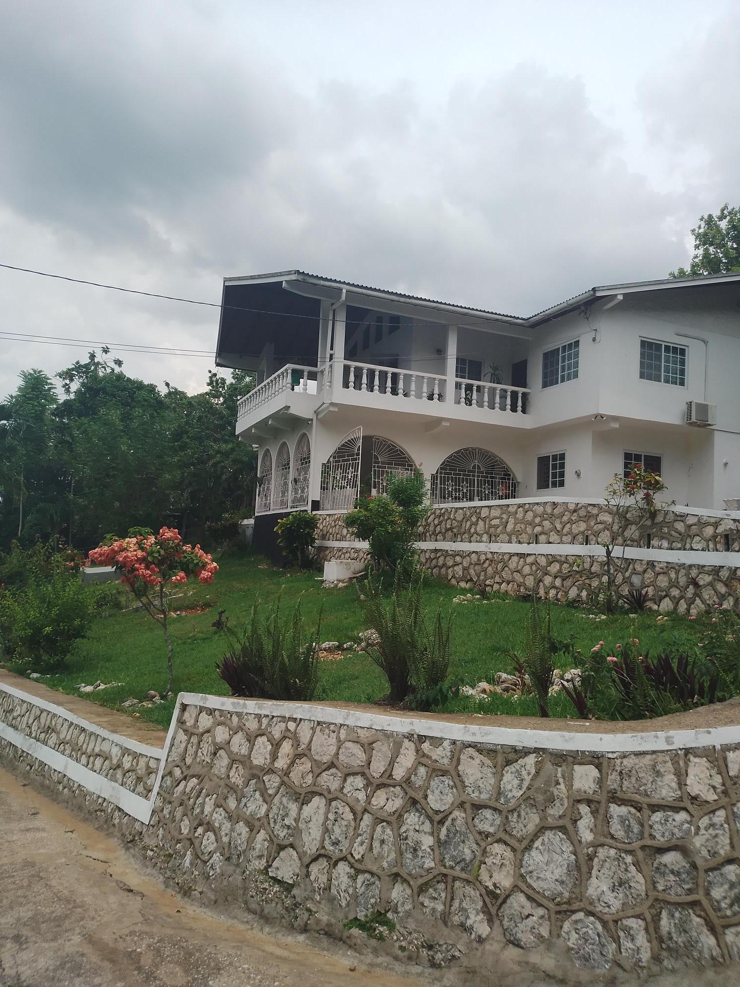 Fourth image of 86a Main Street in Ewarton, St. Catherine, Jamaica - property is For Sale