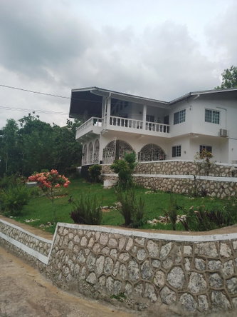 Fourth image of 86a Main Street in Ewarton, St. Catherine, Jamaica - property is For Sale