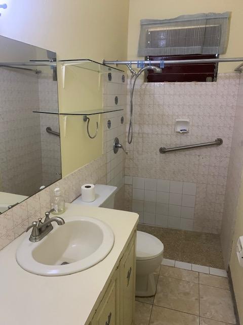 Eleventh image of 2 Beverley Close in Kingston 19, St. Andrew, Jamaica - property is For Rent