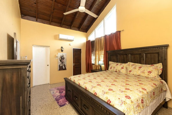 Thirteenth image of 1 Dukharan Avenue in Kingston 10, St. Andrew, Jamaica - property is For Sale