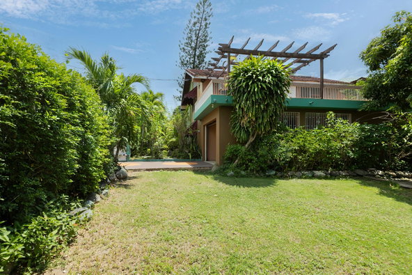 Third image of 1 Dukharan Avenue in Kingston 10, St. Andrew, Jamaica - property is For Sale