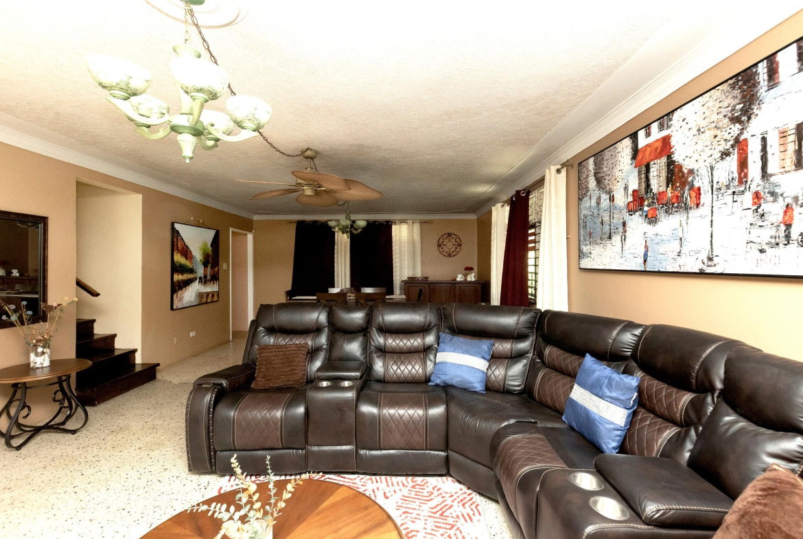 Fifth image of 1 Dukharan Avenue in Kingston 10, St. Andrew, Jamaica - property is For Sale
