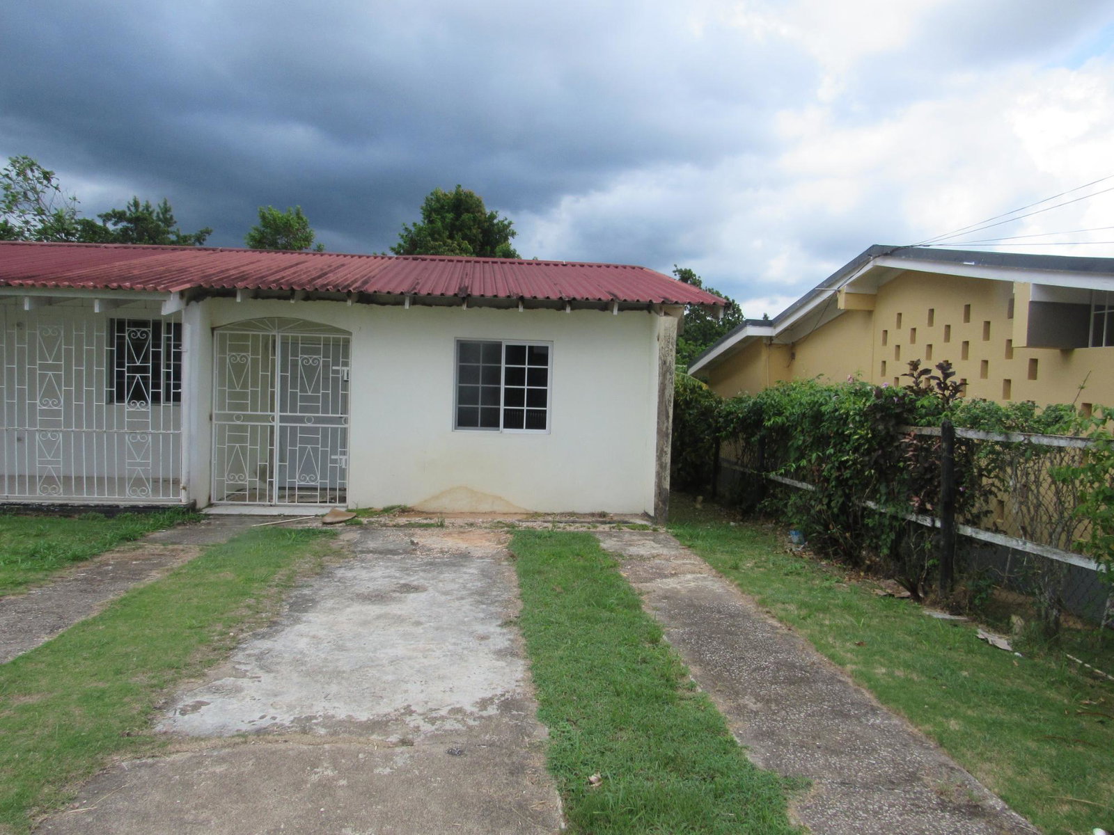 Spacious-4-Bedroom-House-for-Sale-in-Manchester-Jamaica-–-36-Sheridan-Drive Twelfth image of 36 Sheridan Drive in Mandeville, Manchester, Jamaica - property is For Sale