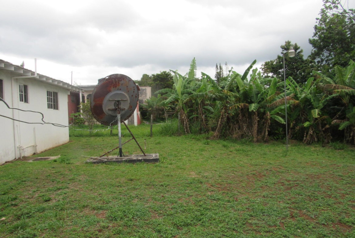 Sixteenth image of 36 Sheridan Drive in Mandeville, Manchester, Jamaica - property is For Sale