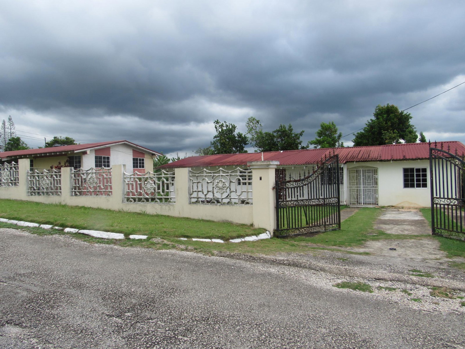 Spacious-4-Bedroom-House-for-Sale-in-Manchester-Jamaica-–-36-Sheridan-Drive Fifth image of 36 Sheridan Drive in Mandeville, Manchester, Jamaica - property is For Sale