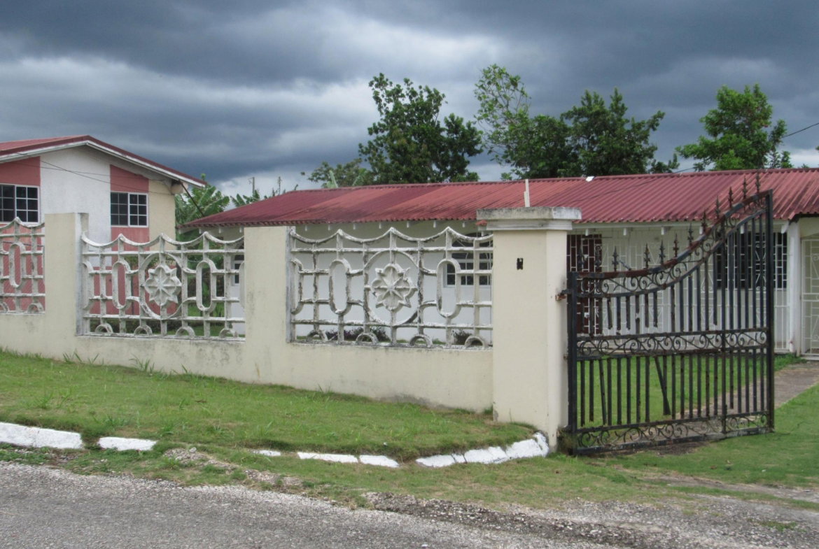 Seventh image of 36 Sheridan Drive in Mandeville, Manchester, Jamaica - property is For Sale