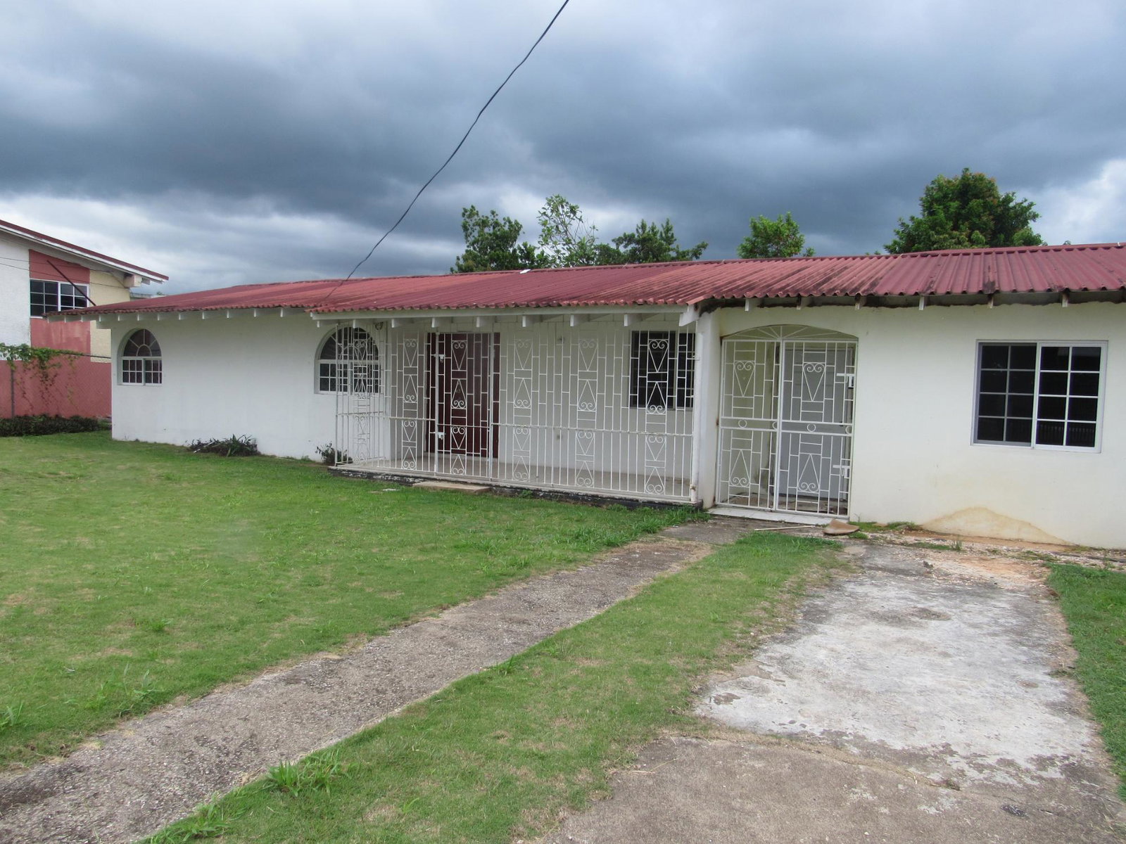 Spacious-4-Bedroom-House-for-Sale-in-Manchester-Jamaica-–-36-Sheridan-Drive Tenth image of 36 Sheridan Drive in Mandeville, Manchester, Jamaica - property is For Sale