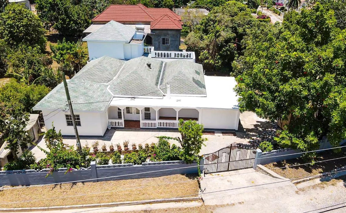 Second image of 65 Retreat Heights, Trelawny in Falmouth, Trelawny, Jamaica - property is For Sale
