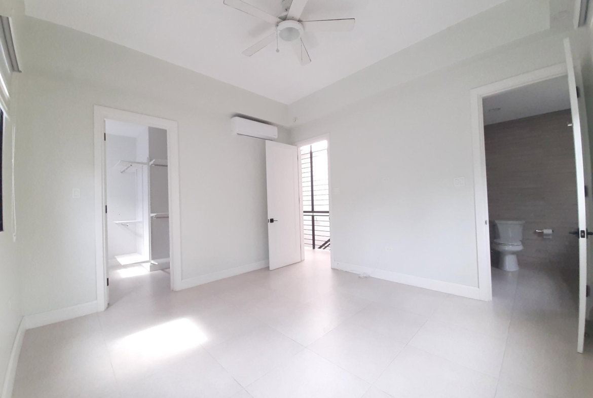 Seventeenth image of 15-21 Salisbury Avenue in Kingston 6, St. Andrew, Jamaica - property is For Rent