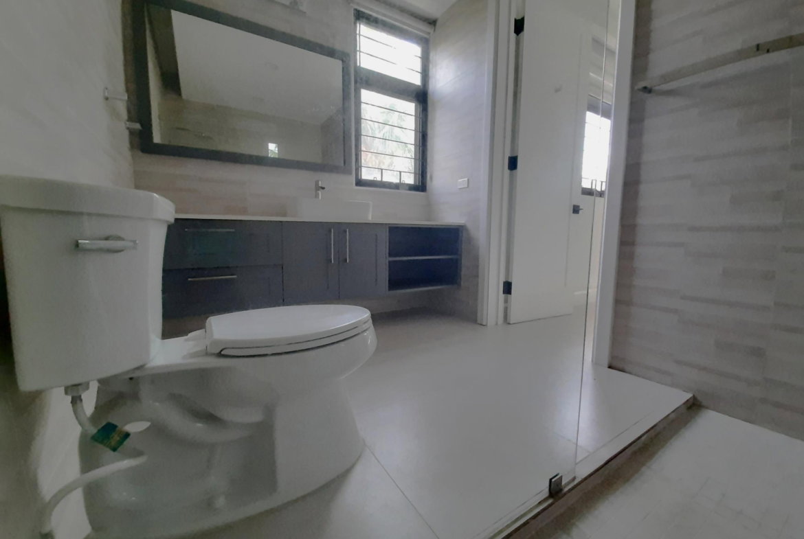 Nineteenth image of 15-21 Salisbury Avenue in Kingston 6, St. Andrew, Jamaica - property is For Rent