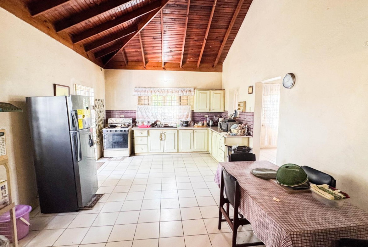 Ninth image of 153 Apple Close in Spanish Town, St. Catherine, Jamaica - property is For Sale
