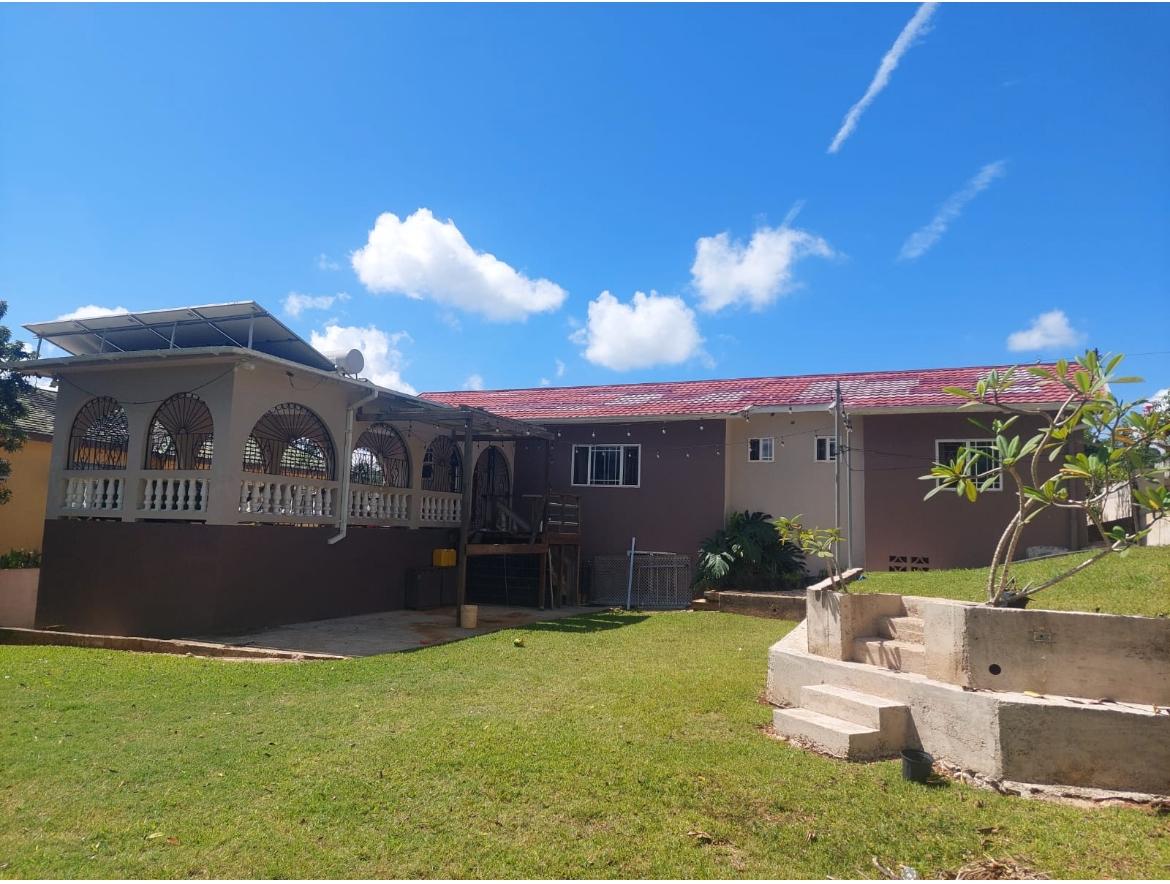 Spacious-5-Bedroom-House-for-Sale-in-Dunsinane-Hatfield-Manchester-Jamaica Third image of 13 Olliando Rise in Hatfield, Manchester, Jamaica - property is For Sale