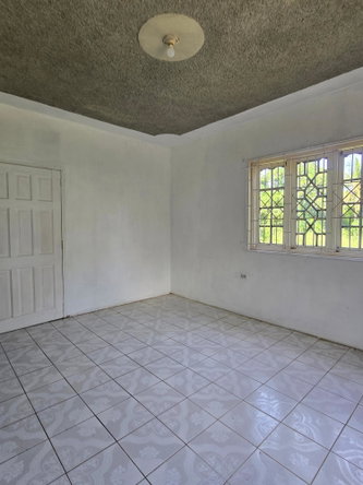 Eleventh image of Jericho District, Linst in Linstead, St. Catherine, Jamaica - property is For Sale