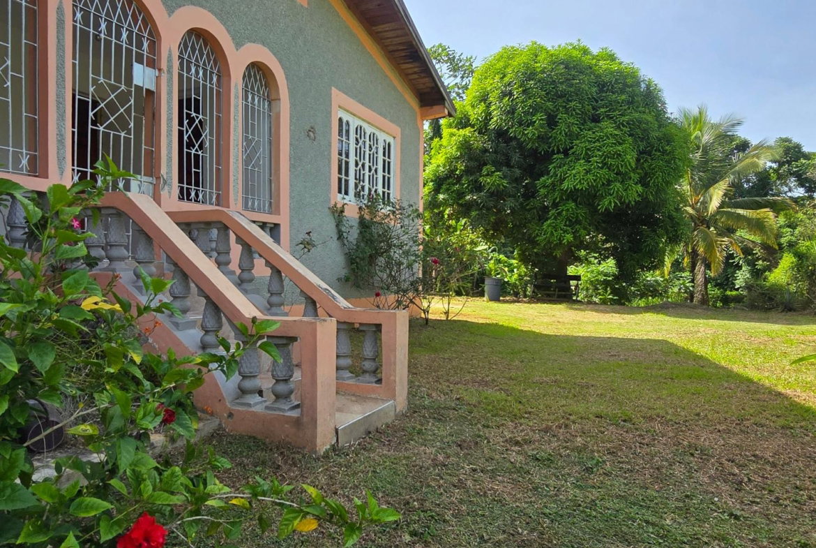 Nineteenth image of Jericho District, Linst in Linstead, St. Catherine, Jamaica - property is For Sale
