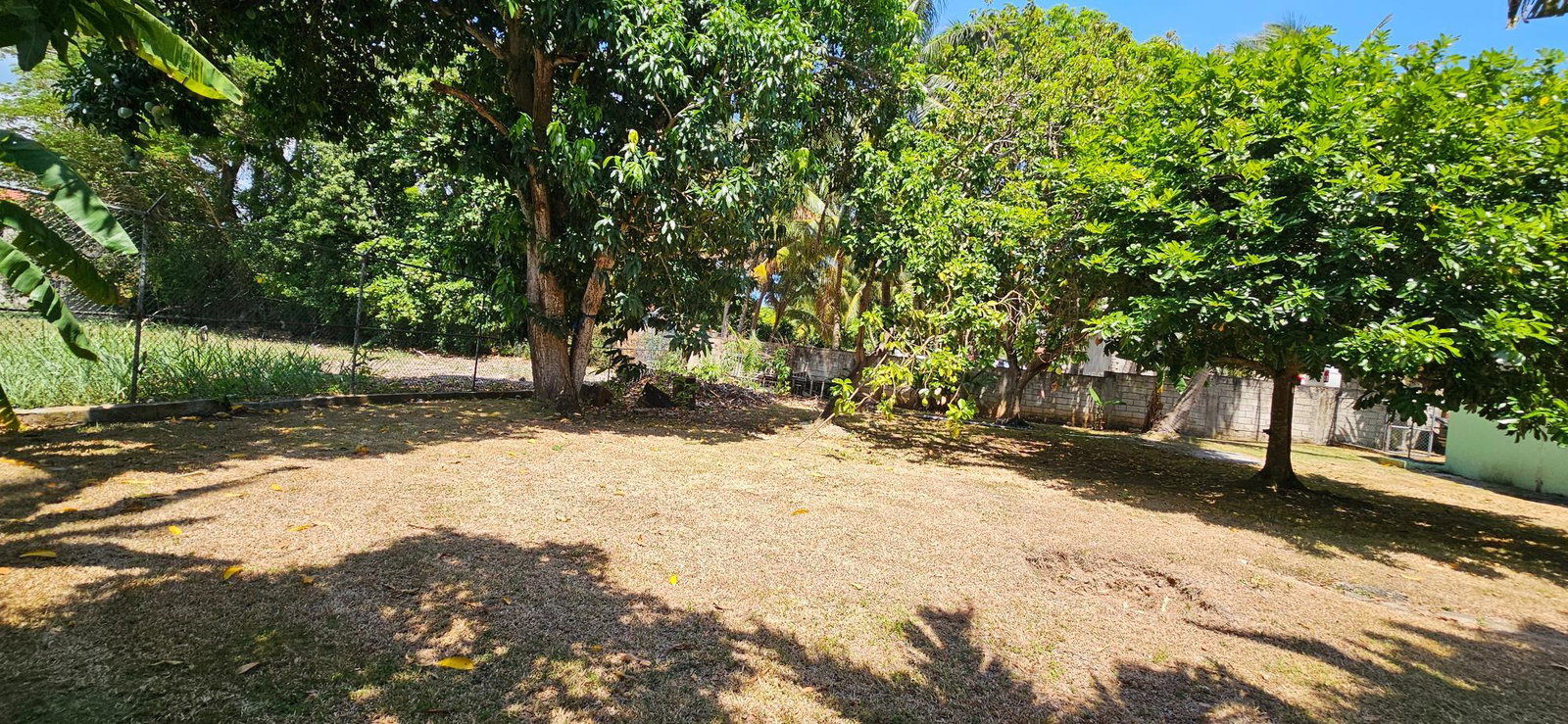 Eleventh image of 33 Dixon Ave, Tower Isle st in Tower Isle, St. Mary, Jamaica - property is For Sale