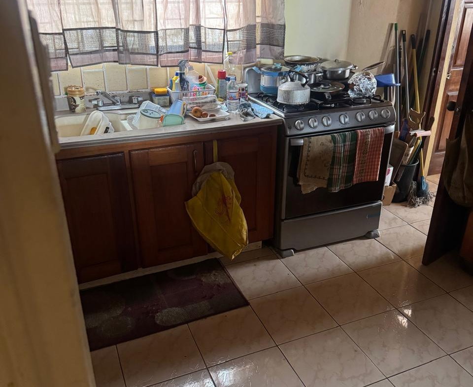 Fourth image of 2- Royal Mount Avenue in Kingston 19, St. Andrew, Jamaica - property is For Sale