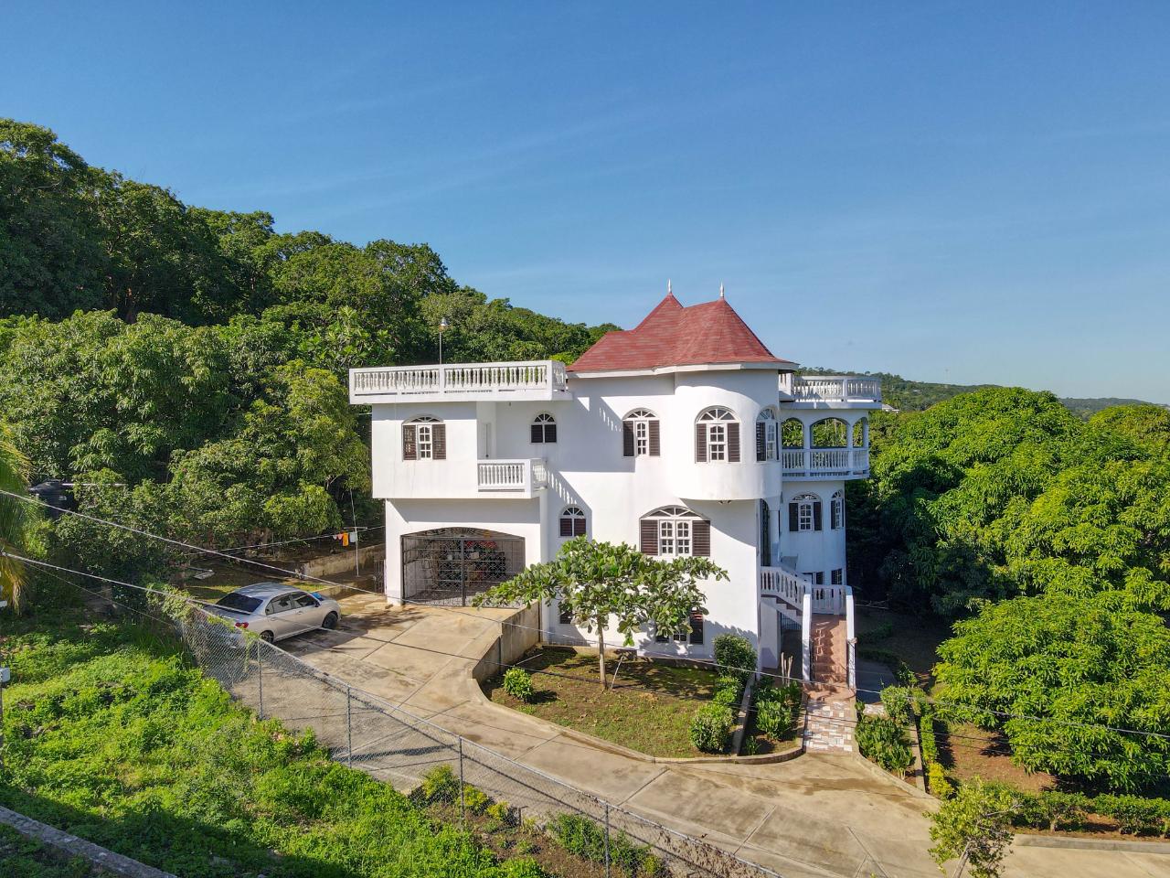 Sixteenth image of 28 Seaview Ave, Wiltshire in Falmouth, Trelawny, Jamaica - property is For Sale