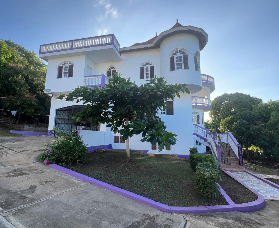 Third image of 28 Seaview Ave, Wiltshire in Falmouth, Trelawny, Jamaica - property is For Sale