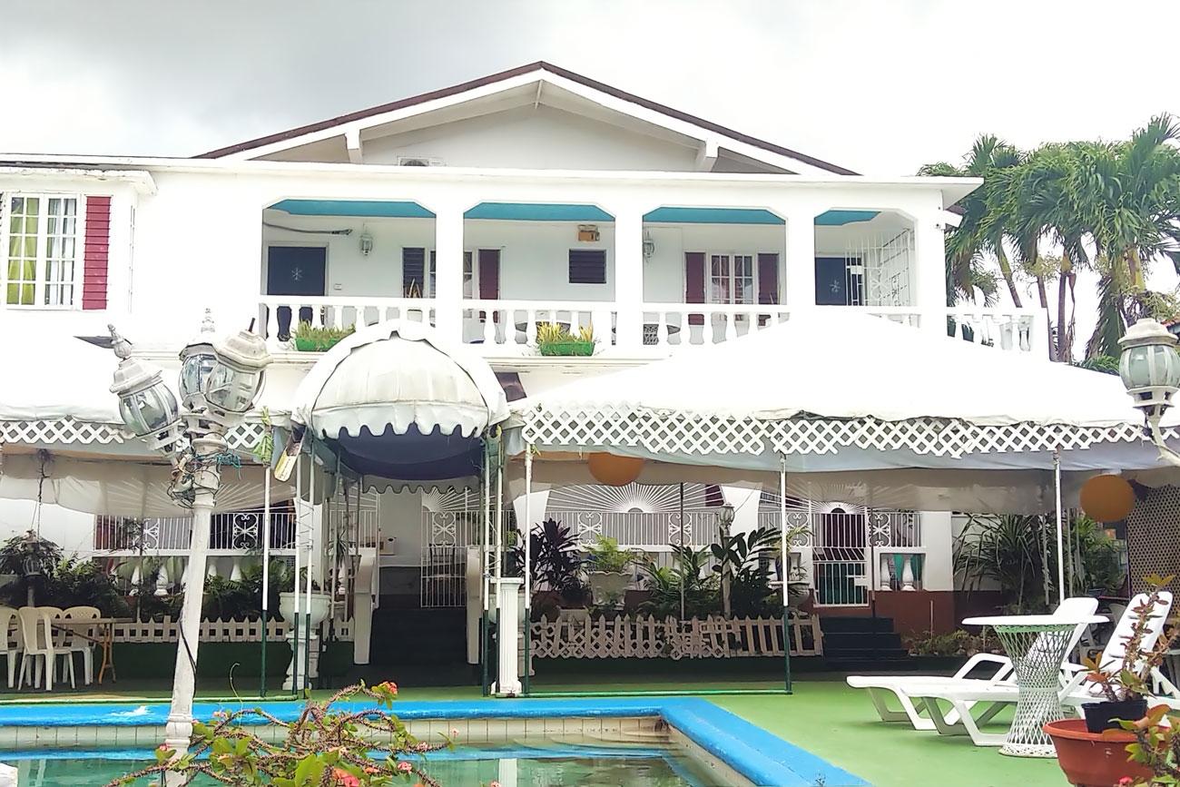 Spacious-7-Bedroom-House-for-Sale-in-Pompano-Bay-Tower-Isle-St.-Mary-Jamaica Second image of Pompano Bay, Tower Isle in Tower Isle, St. Mary, Jamaica - property is For Sale