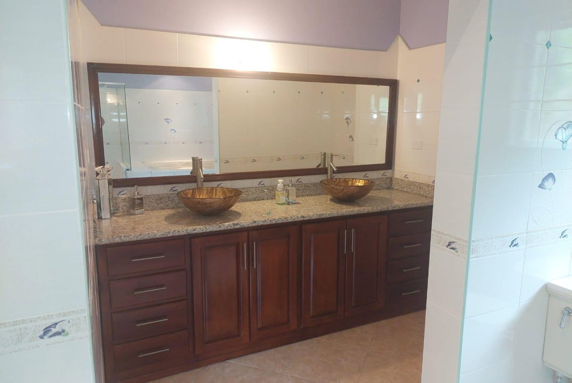 Eleventh image of Kimberley Avenue in Kingston 19, St. Andrew, Jamaica - property is For Sale