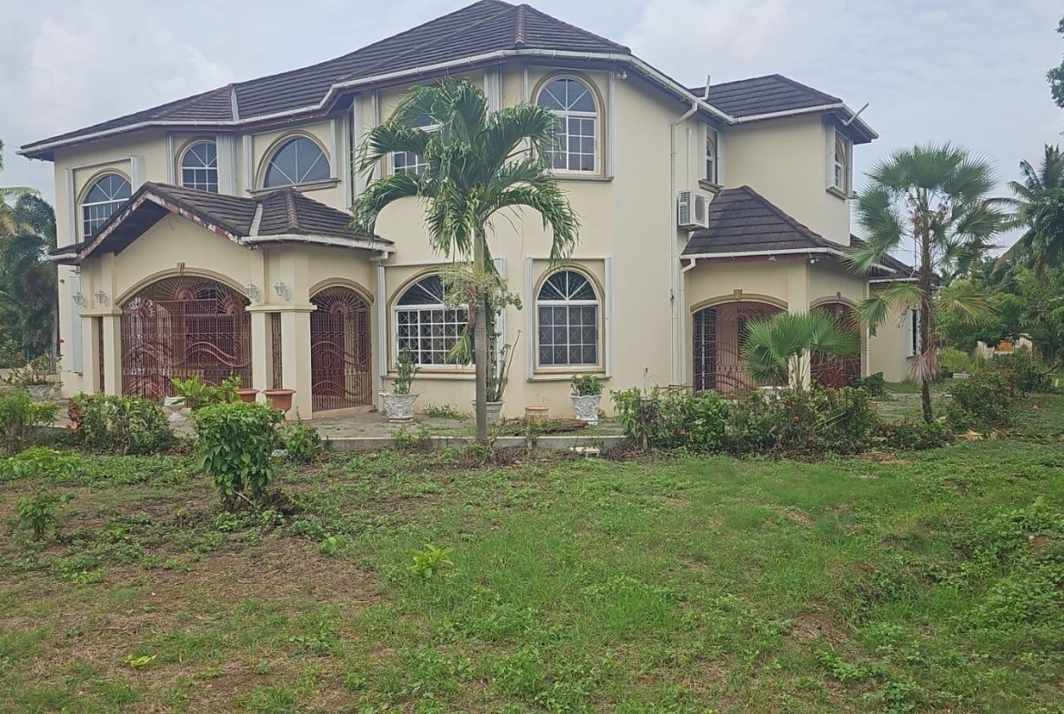 Fifth image of 1 Clarendon Park in Clarendon Park, Clarendon, Jamaica - property is For Sale