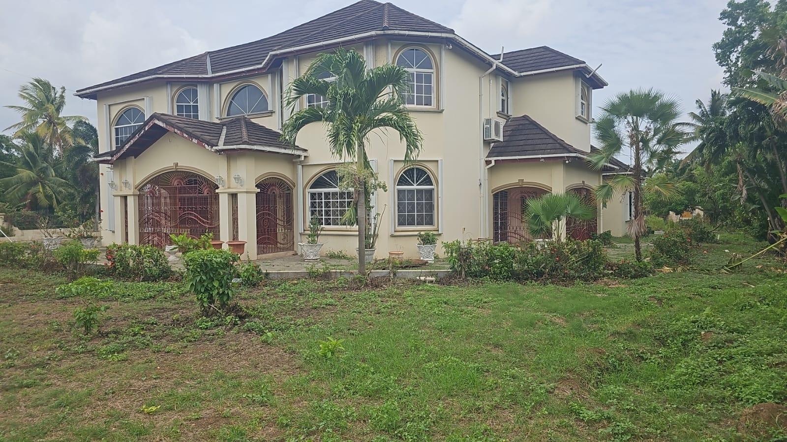 Spacious-Home-for-Sale-in-Clarendon-Park-Jamaica-1-Clarendon-Park Fifth image of 1 Clarendon Park in Clarendon Park, Clarendon, Jamaica - property is For Sale
