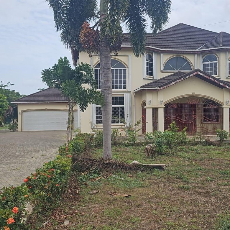 First image of 1 Clarendon Park in Clarendon Park, Clarendon, Jamaica - property is For Sale